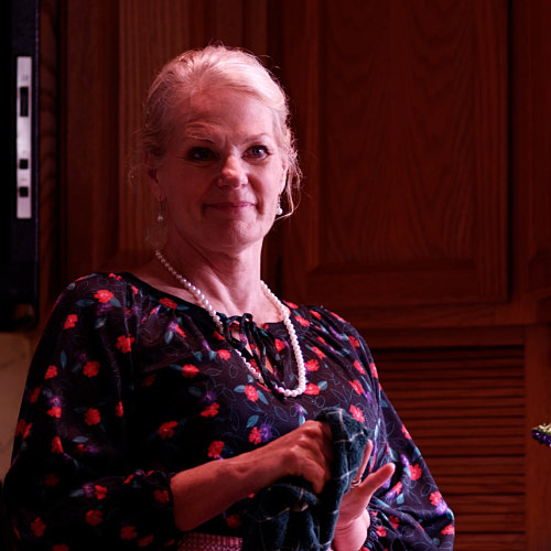 Libby Valari (Elizabeth)